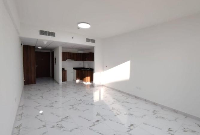 98274097 - Property Main Image