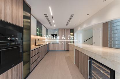 Villa - 4 Bedrooms - 4 Bathrooms for rent in Meadows 9 - Meadows - Dubai