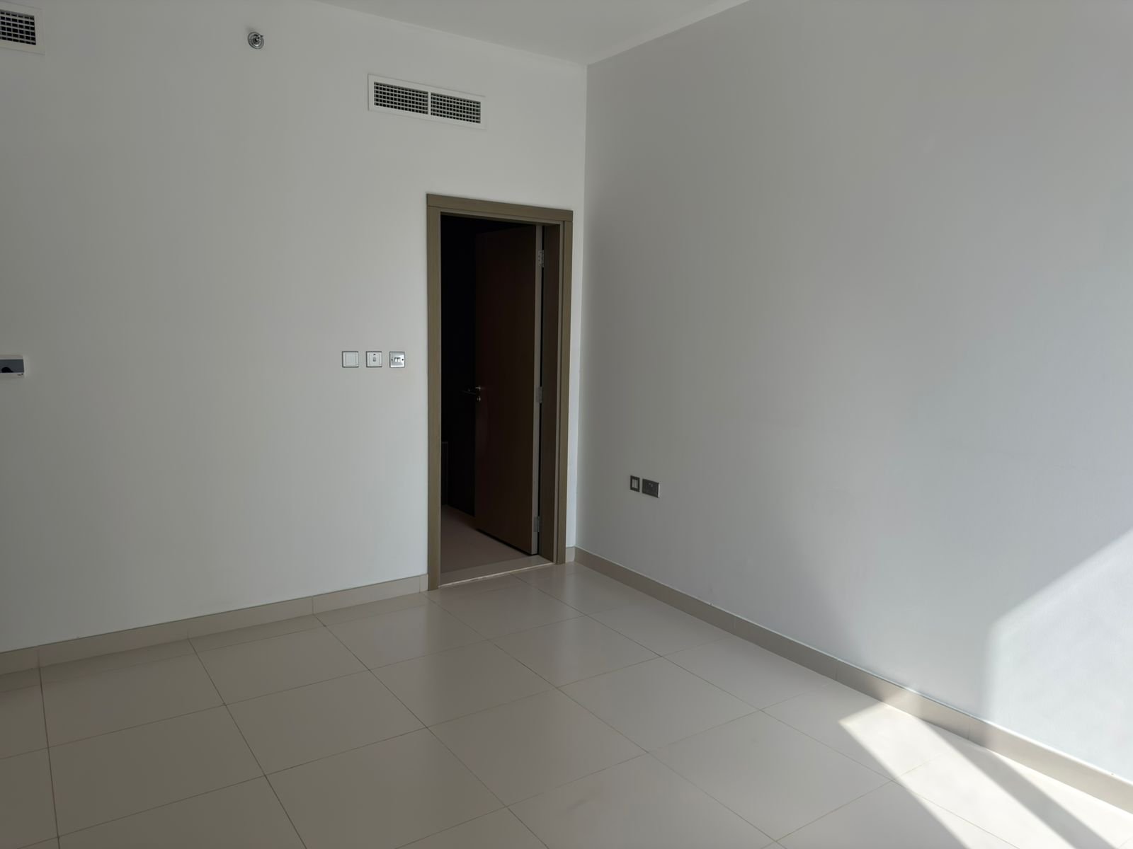 Stunning Apartment | Great Location | Spacious