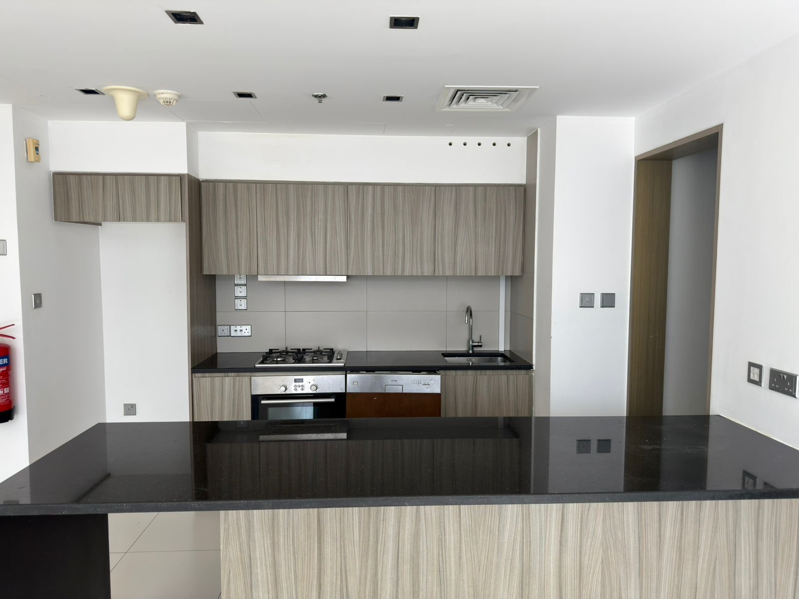 Stunning Apartment | Great Location | Spacious