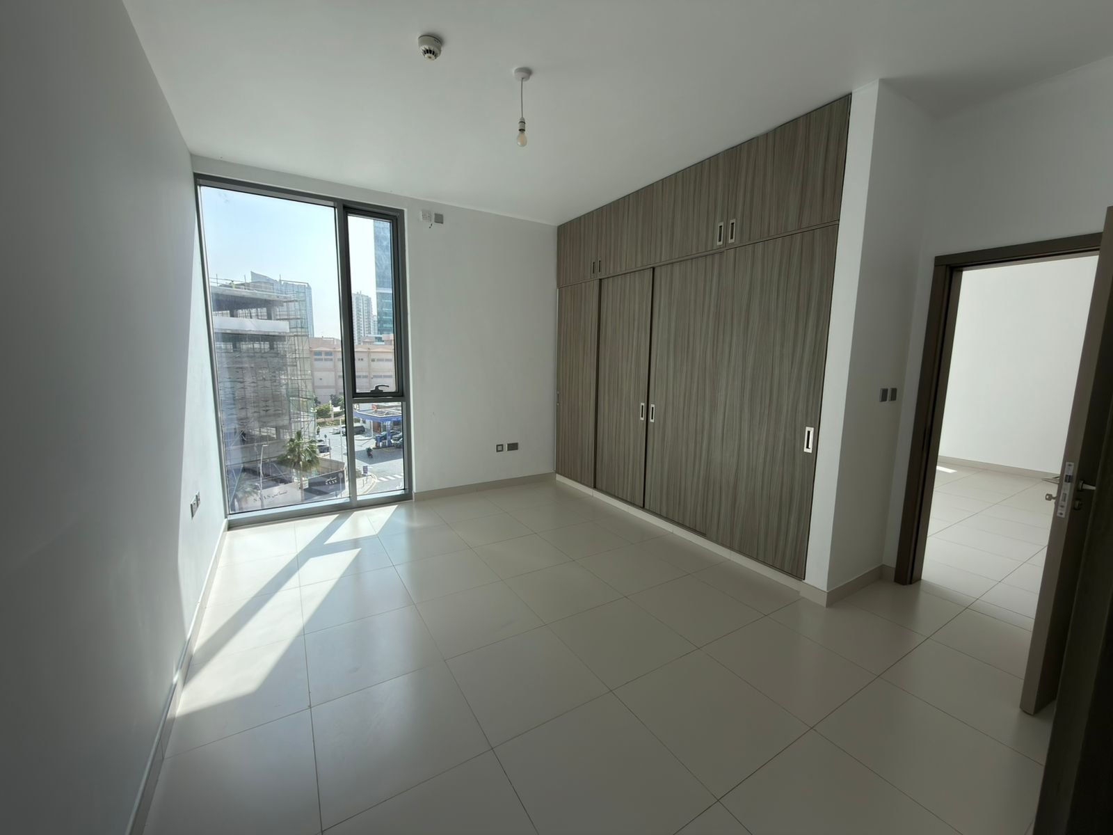 Stunning Apartment | Great Location | Spacious