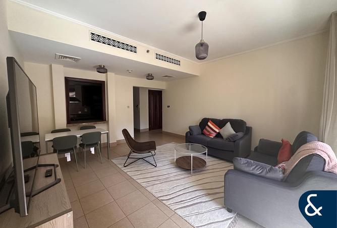 54004369 - Property Image 3