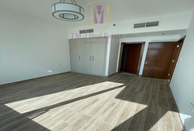 70688142 - صورة العقار 3