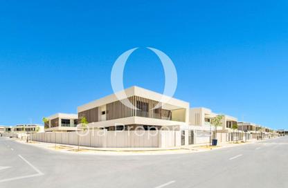 Villa - 4 Bedrooms - 5 Bathrooms for sale in West Yas - Yas Island - Abu Dhabi Villa - 4 Bedrooms - 5 Bathrooms for sale in West Yas - Yas Island - Abu Dhabi