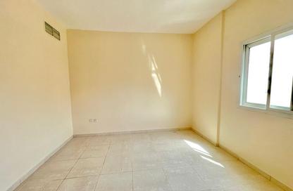 Apartment - 2 Bedrooms - 2 Bathrooms for rent in Fire Station Road - Muwaileh - Sharjah