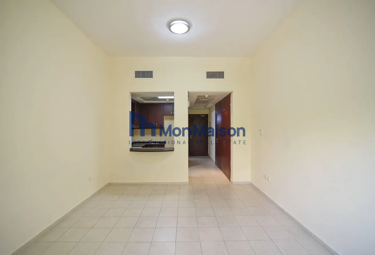 106426483 - Property Main Image