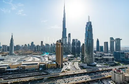 Apartment - 3 Bedrooms - 4 Bathrooms for rent in Downtown Views II Tower 1 - Downtown Views II - Zabeel 2 - Zabeel - Dubai