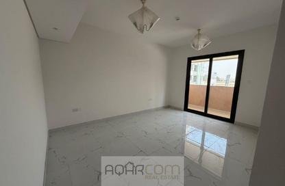 Apartment - 1 Bedroom - 1 Bathroom for rent in AlFalah - Muwaileh Commercial - Sharjah