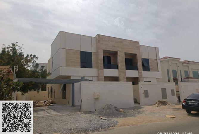99120402 - Property Image 2