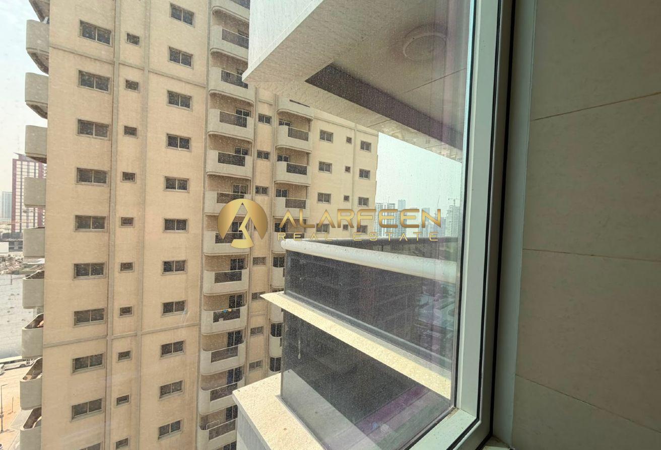 Modern Apartment | Best Amenities | Spacious photo 8