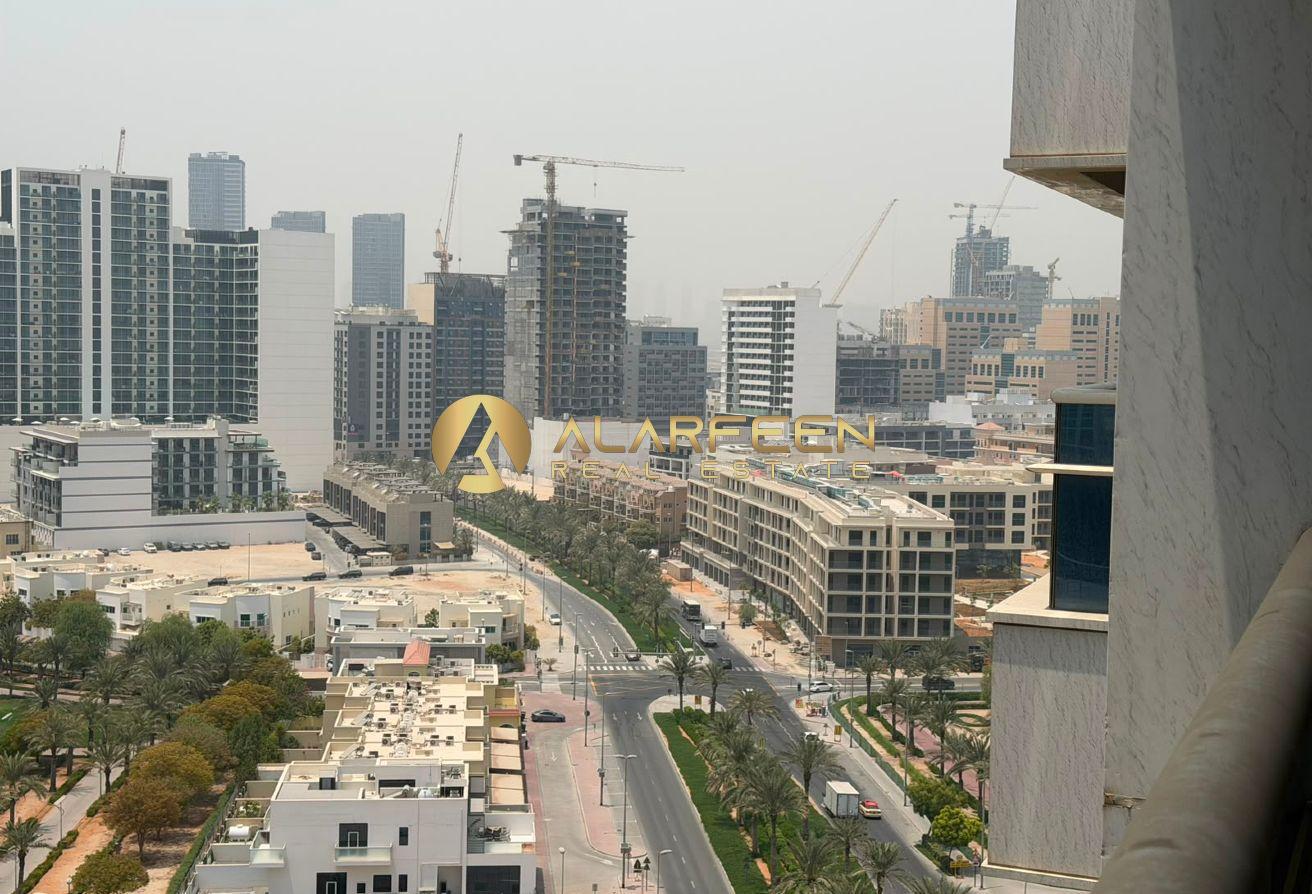 Modern Apartment | Best Amenities | Spacious photo 4