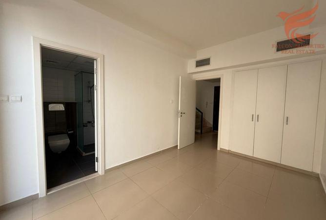 68270240 - Property Main Image