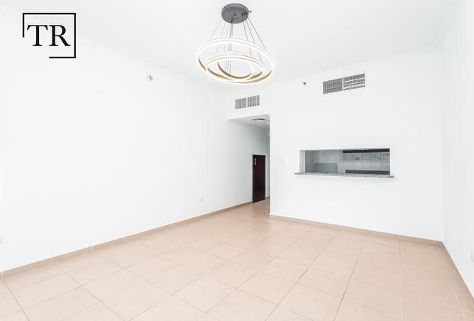 67464138 - Property Image 3