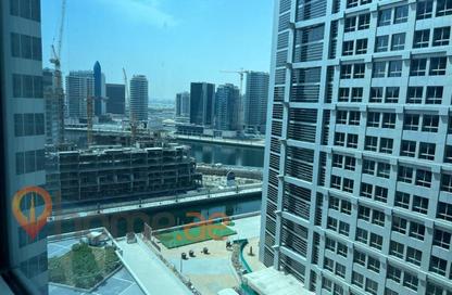 Office Space - Studio - 1 Bathroom for rent in The Burlington - Business Bay - Dubai