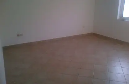 Apartment - 2 Bedrooms - 2 Bathrooms for rent in Al Nahda Tower - Al Nahda 2 - Al Nahda - Dubai