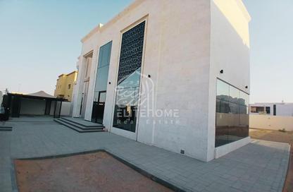 Villa - 5 - 6 for sale in Al Hooshi Villas - Hoshi - Al Badie - Sharjah
