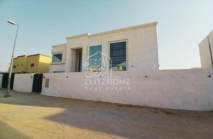 Villa - 5 - 6 for sale in Al Hooshi Villas - Hoshi - Al Badie - Sharjah