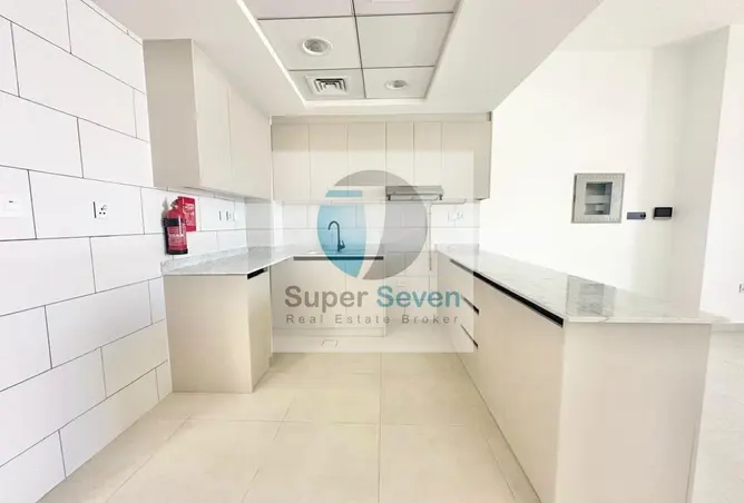 127472423 - Property Image 3