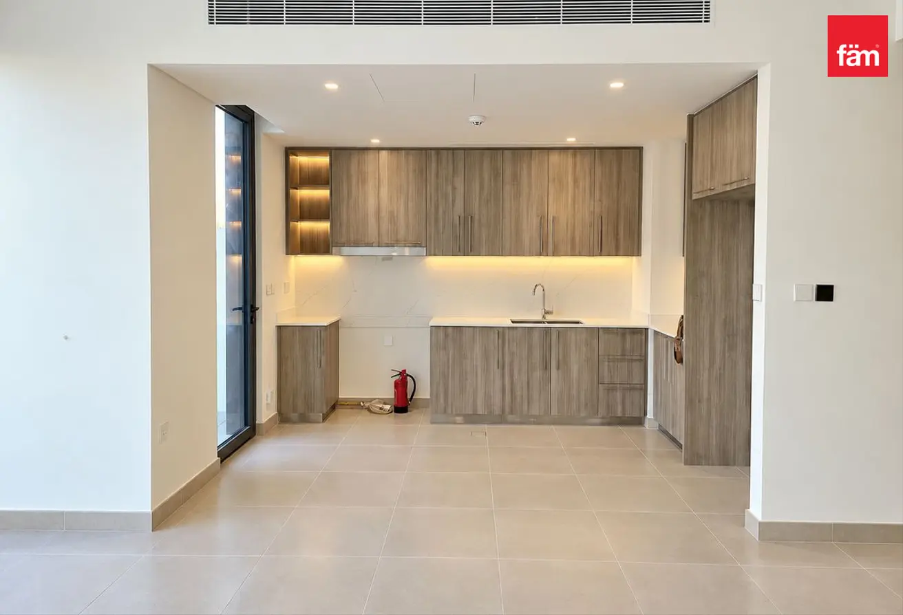 162348950 - Property Main Image