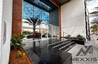 Apartment - 2 Bedrooms - 4 Bathrooms for rent in 5th Avenue - Al Furjan - Dubai