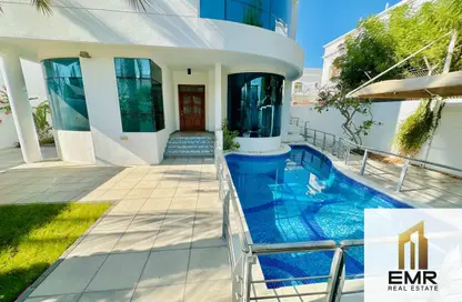 Villa - 5 Bedrooms - 5 Bathrooms for rent in Al Manara - Dubai