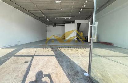 Shop - Studio - 1 for rent in Al Mina - Bur Dubai - Dubai Shop - Studio - 1 for rent in Al Mina - Bur Dubai - Dubai