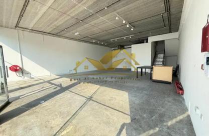 Shop - Studio - 1 for rent in Al Mina - Bur Dubai - Dubai Shop - Studio - 1 for rent in Al Mina - Bur Dubai - Dubai