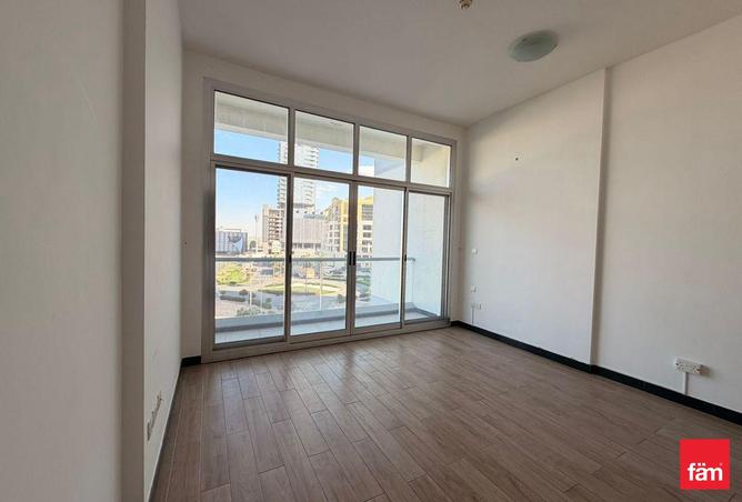 73858913 - Property Image 3