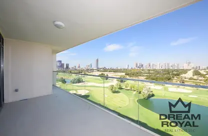 Apartment - 3 Bedrooms - 3 Bathrooms for rent in Vida Residence 3 - Vida Residence - The Hills - Dubai