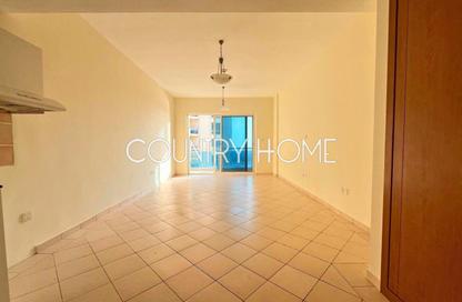 Apartment - Studio - 1 Bathroom for rent in Lago Vista B - Lago Vista - Dubai Production City (IMPZ) - Dubai