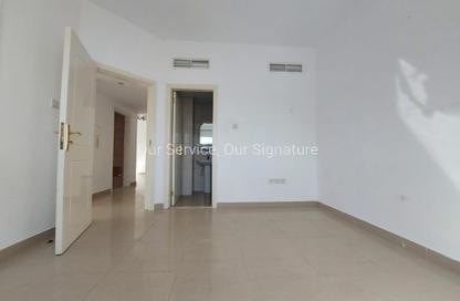 Apartment - 2 Bedrooms - 2 Bathrooms for rent in New Al Taawun Road - Al Taawun - Sharjah