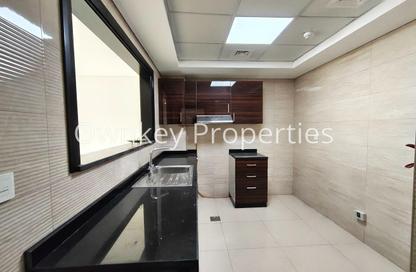 Apartment - 1 Bedroom - 2 Bathrooms for rent in Royal JVC Building - District 10 - Jumeirah Village Circle - Dubai