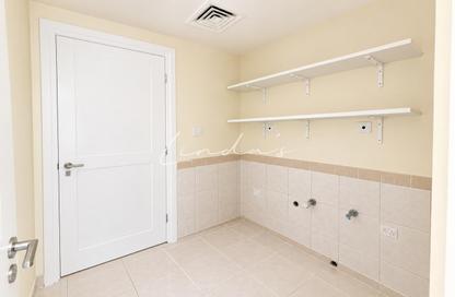 Townhouse - 2 - 3 for rent in Springs 5 - The Springs - Dubai