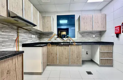 Apartment - 1 Bedroom - 2 Bathrooms for rent in Al Shafar Palladium Building - Al Jaddaf - Dubai