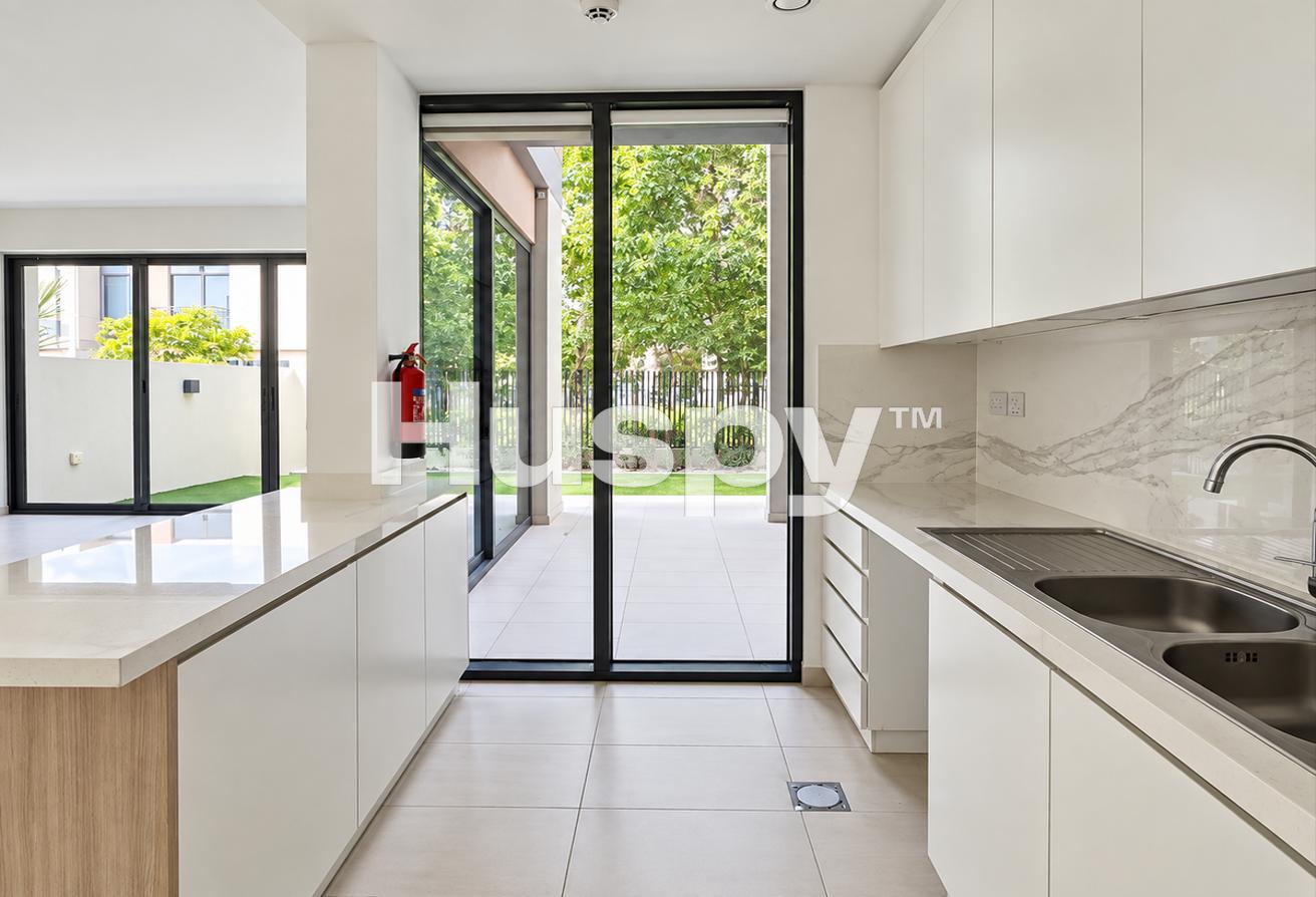 Backing Greenbelt | Unfurnished | Close to Pool photo 5