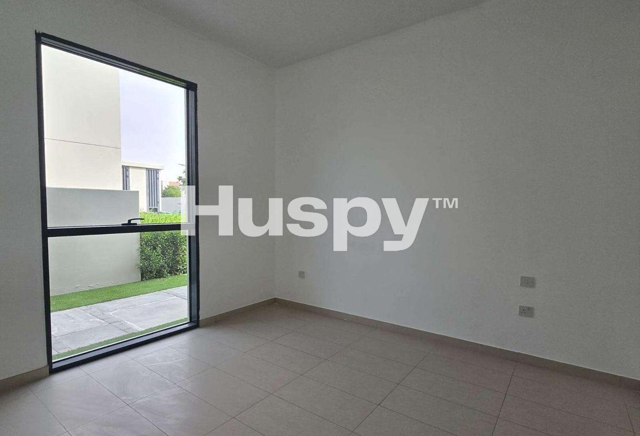 Backing Greenbelt | Unfurnished | Close to Pool photo 13