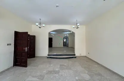 Villa - 5 Bedrooms - 5 Bathrooms for rent in Al Misbah - Al Hili - Al Ain