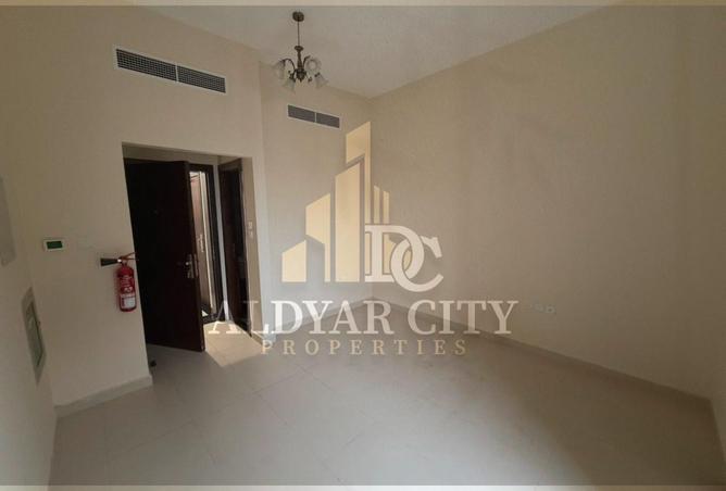 87878366 - Property Image 3
