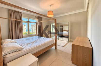 Apartment - 2 - 3 for rent in Jash Hamad - Shoreline Apartments - Palm Jumeirah - Dubai