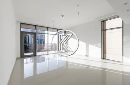 Apartment - 3 Bedrooms - 4 Bathrooms for rent in Boulevard Crescent Tower 1 - BLVD Crescent - Downtown Dubai - Dubai