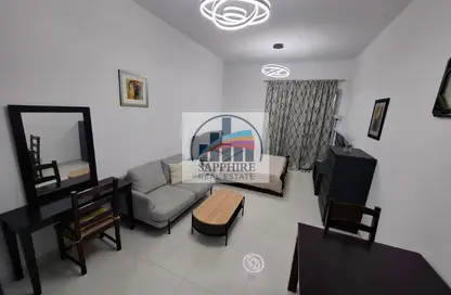 شقة - 1 حمام للايجار في مساكن النخبة رقم 3 - مساكن النخبة الرياضية - مدينة دبي الرياضية - دبي