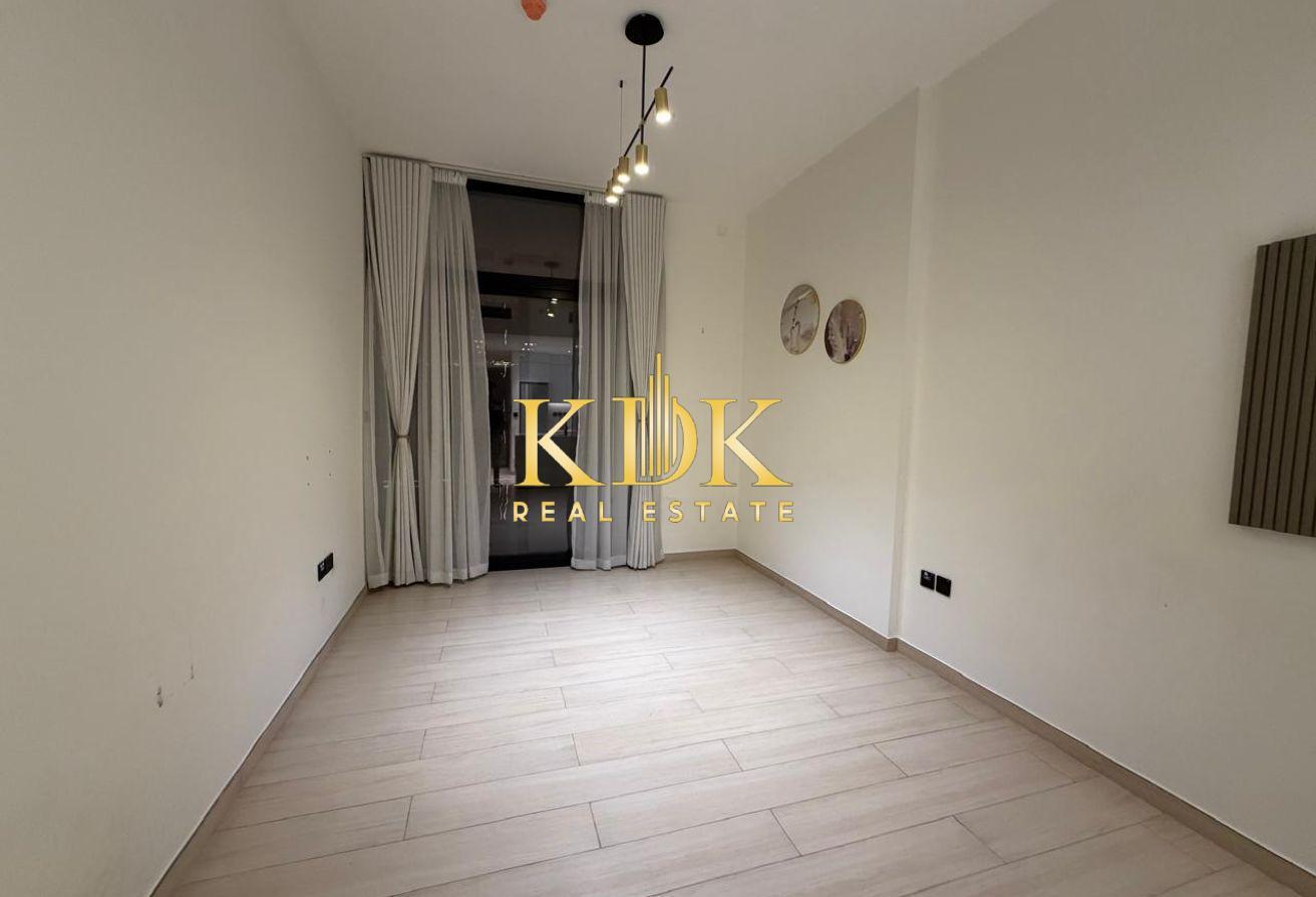 1BR Apartment | Binghatti Emerald | Balcony .City photo 5