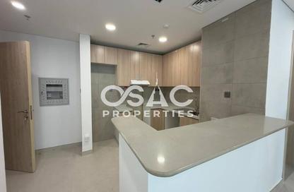 Apartment - 1 Bedroom - 2 Bathrooms for rent in Karimian 3 - Jumeirah Garden City - Al Satwa - Dubai