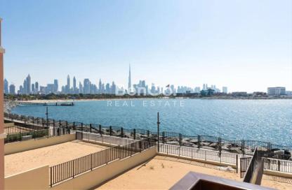 Villa - 3 - 4 for rent in Sur La Mer 1 - Sur La Mer - Jumeirah 1 - Jumeirah - Dubai