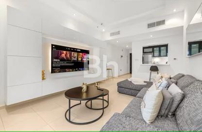 Apartment - 1 Bedroom - 2 Bathrooms for sale in Skyview Tower - Dubai Marina - Dubai