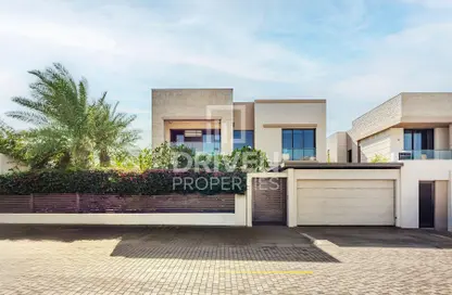 Villa - 5 Bedrooms - 6 Bathrooms for sale in HIDD Al Saadiyat - Saadiyat Island - Abu Dhabi