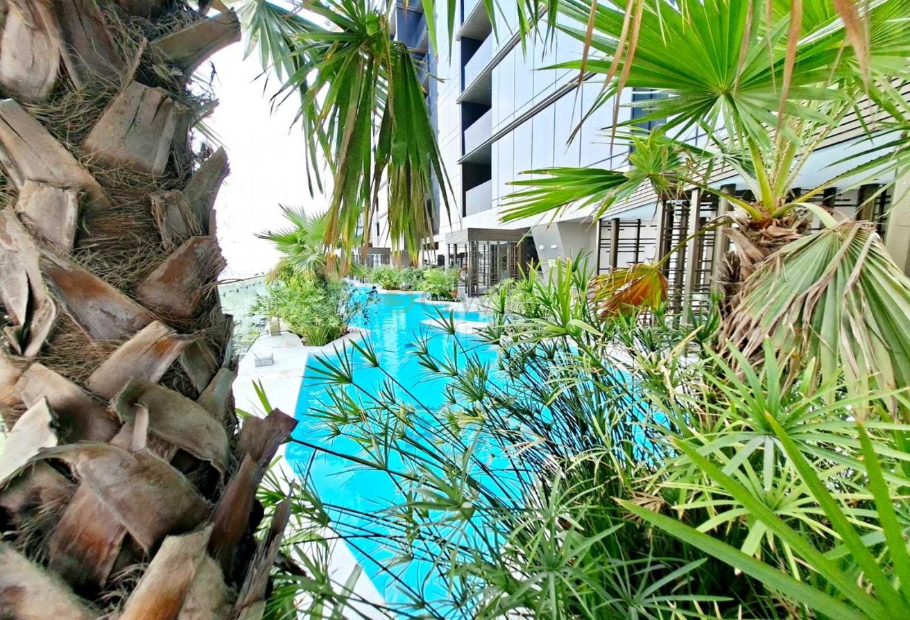Perfect Lifestyle Living | Infinity Pool | Balcony photo 22