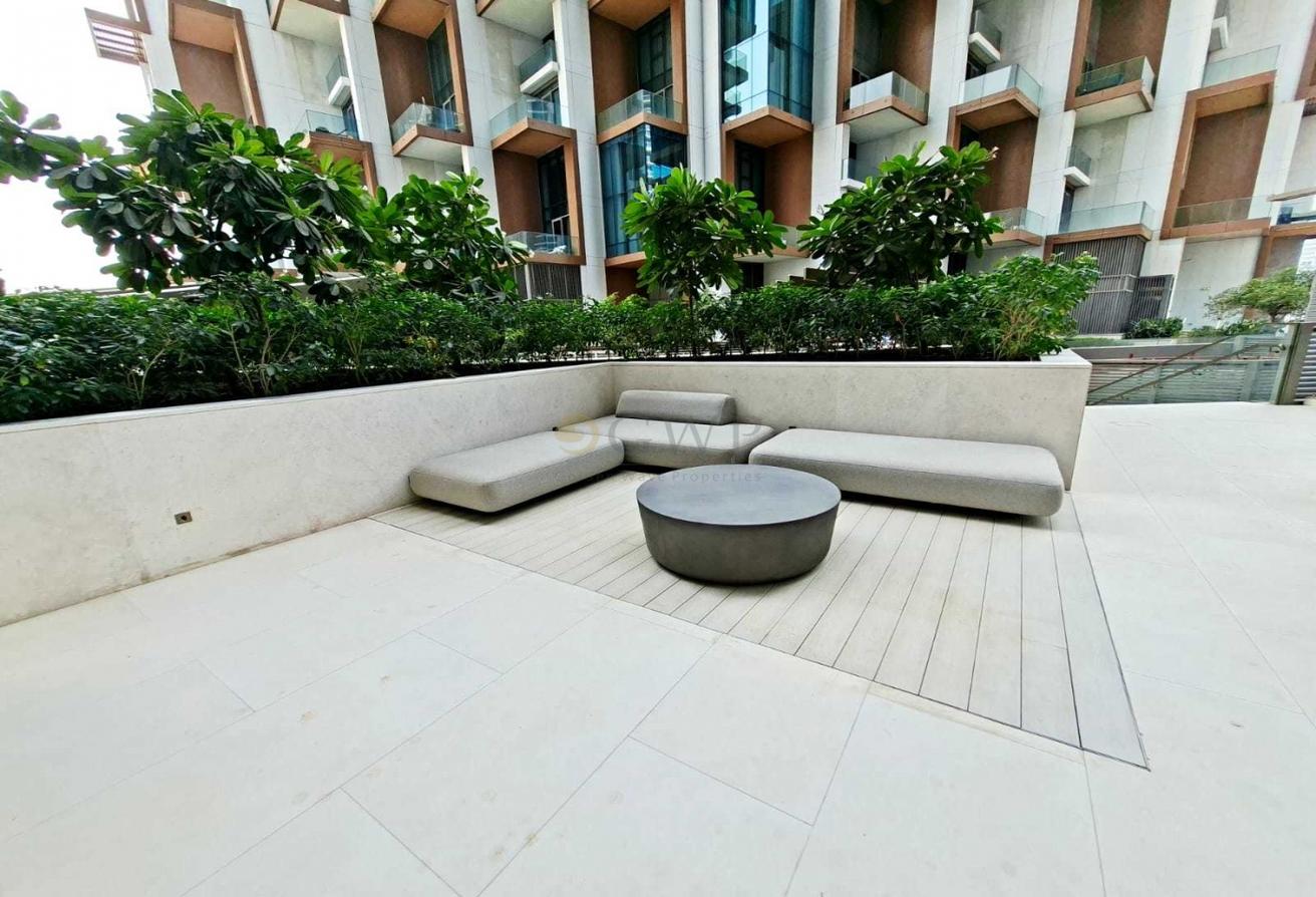 Perfect Lifestyle Living | Infinity Pool | Balcony photo 13