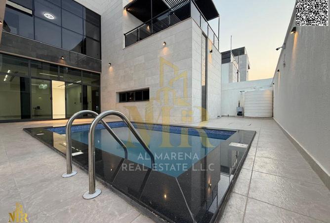 87053161 - Property Image 3