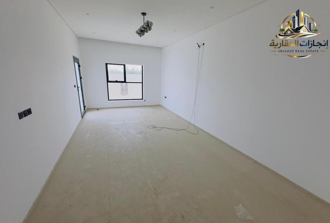 112730905 - Property Image 3